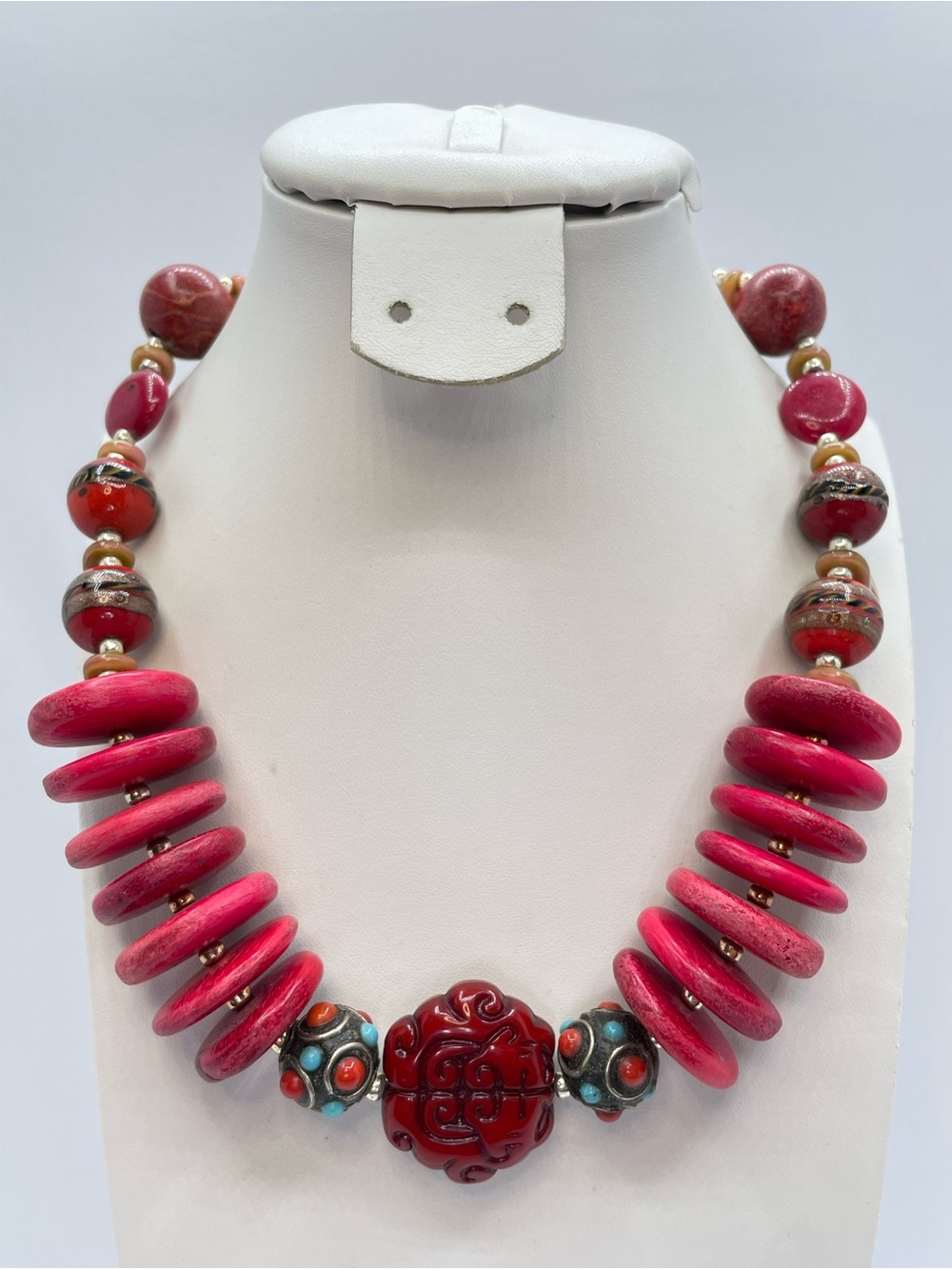 Faux Cinnabar Red Wood Lucite Glads Beaded Statement Necklace Boho Bold
